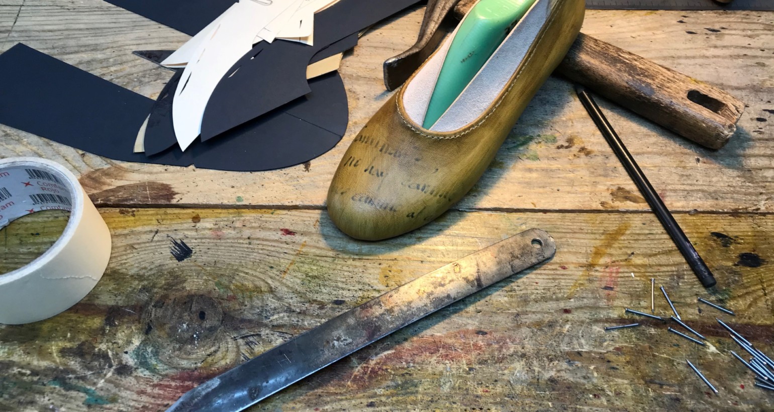 Iniciación a la fabricación de calzado